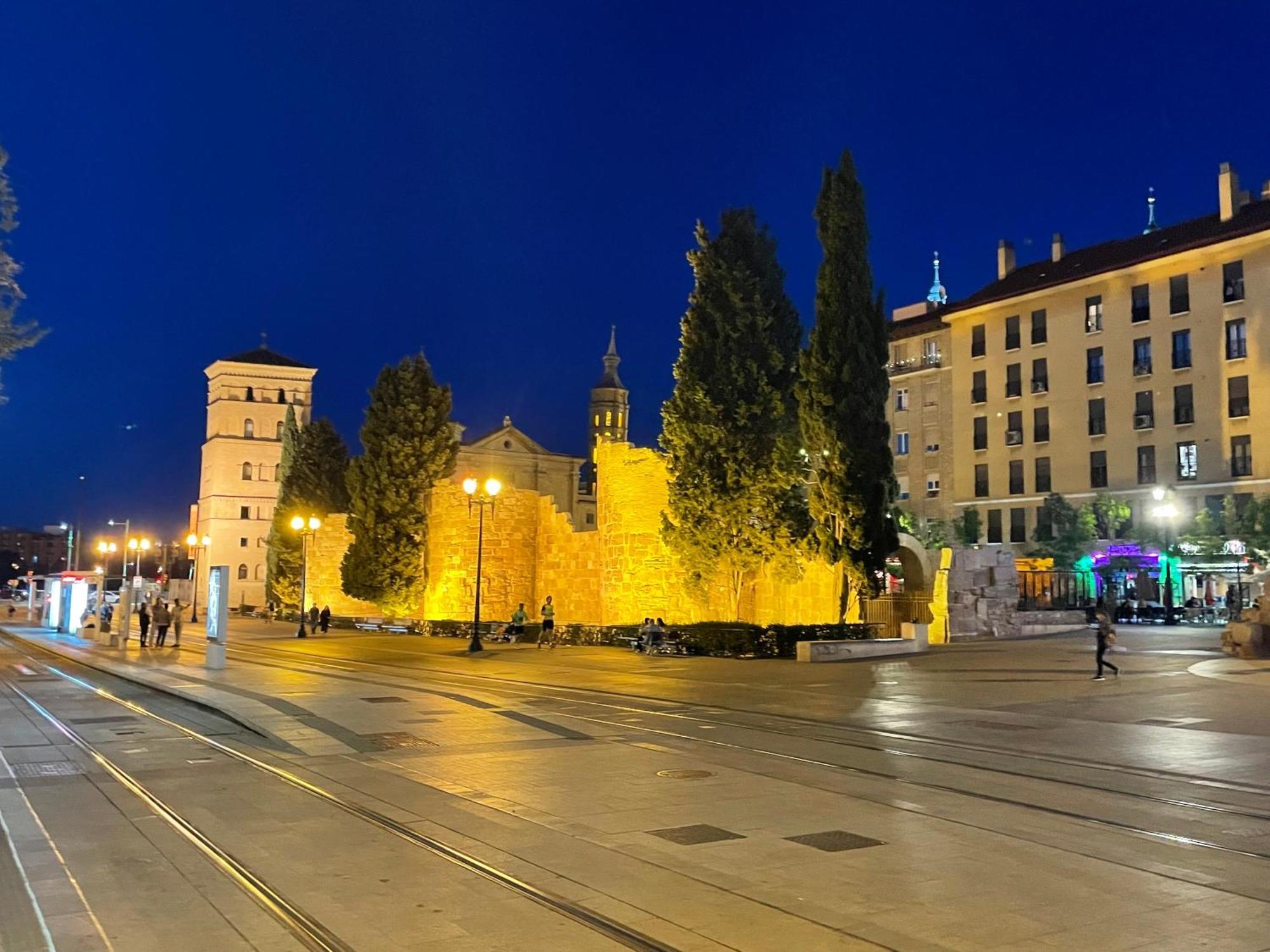 Atico Junto A Mercado Central, Con Parking Gratis Zaragoza Buitenkant foto