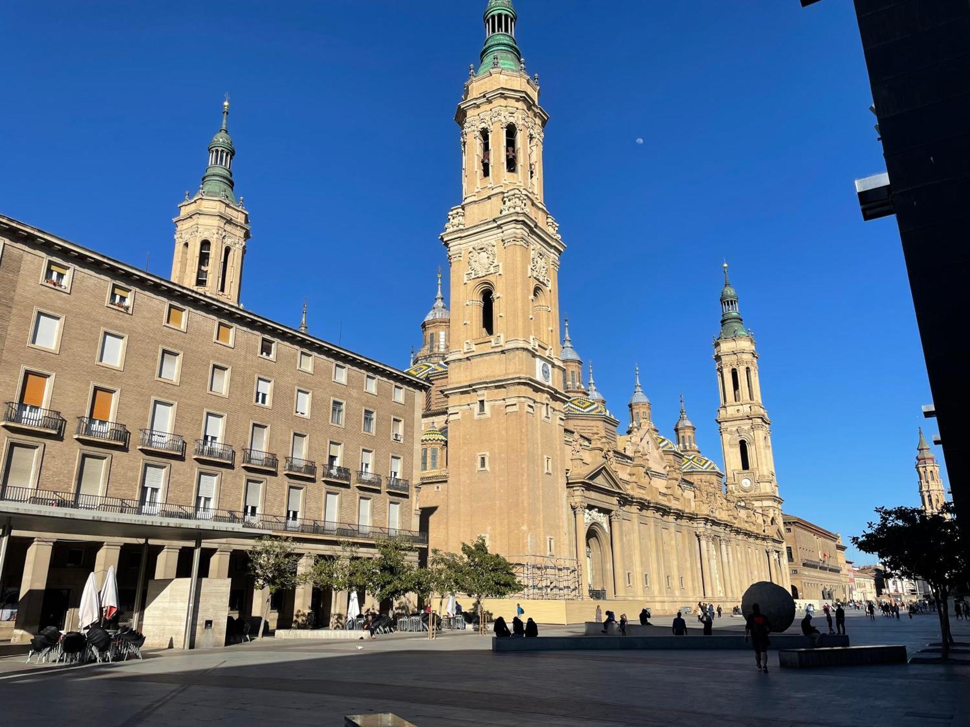 Atico Junto A Mercado Central, Con Parking Gratis Zaragoza Buitenkant foto