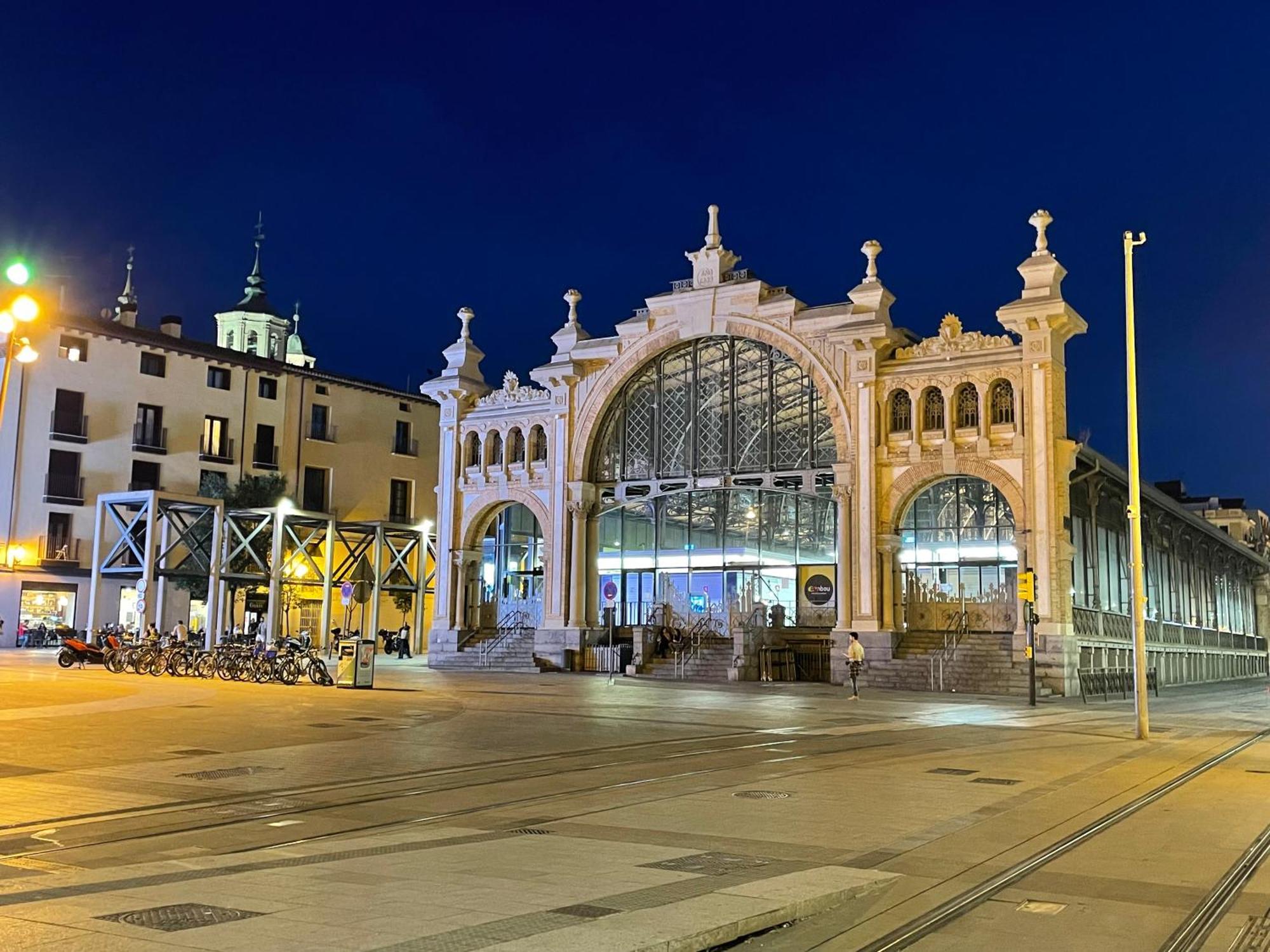 Atico Junto A Mercado Central, Con Parking Gratis Zaragoza Buitenkant foto
